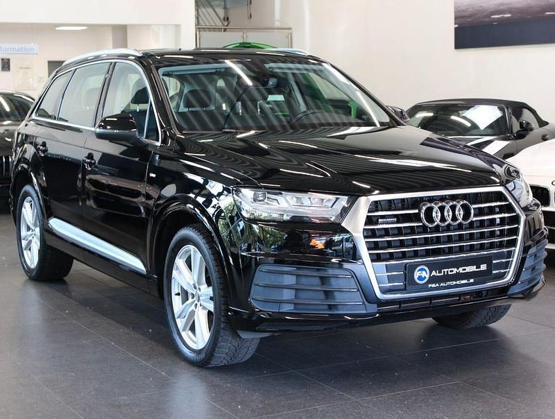 Gebraucht Audi Q7 Ambiente 218 PS (160 kW) 2017 Schwarz SUV