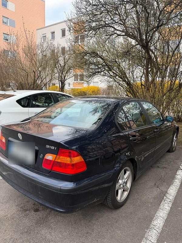 Gebraucht BMW 316 116 PS (85 kW) 2004 Limousine