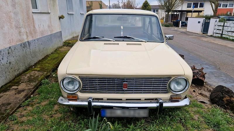 Gebraucht Lada 1200 65 PS (47 kW) 1980 Beige Limousine