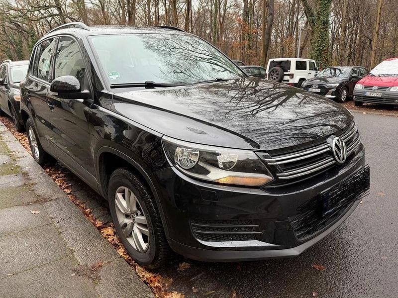 Gebraucht VW Tiguan 122 PS (89 kW) 2013 Schwarz SUV