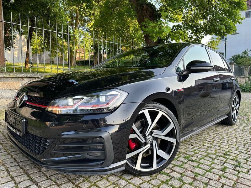 Schwarz Gebraucht 2017 VW Golf VII GTI Limousine | 17.900 € (Fairer Preis) - Bild 1/4