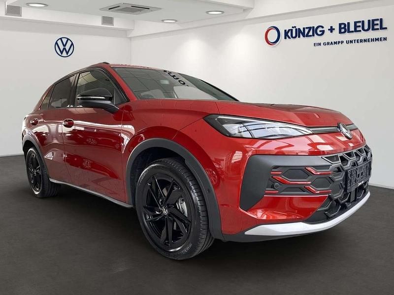 Neu VW T-Roc Style 150 PS (110 kW) 2025 Flame red metallic SUV