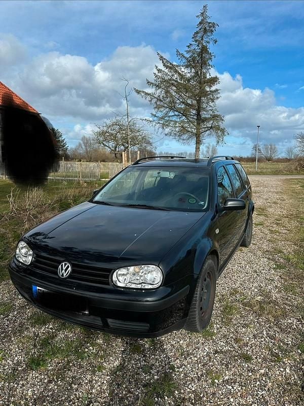 Usata VW Golf IV 75 CV (55 kW) 2000 Nero Station wagon