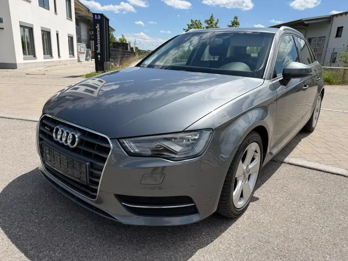 Gebraucht Audi A3 S-Line 150 PS (110 kW) 2014 Grau Limousine