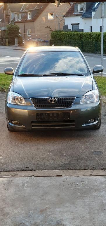 Gebraucht Toyota Corolla 110 PS (80 kW) 2002 Grau Limousine
