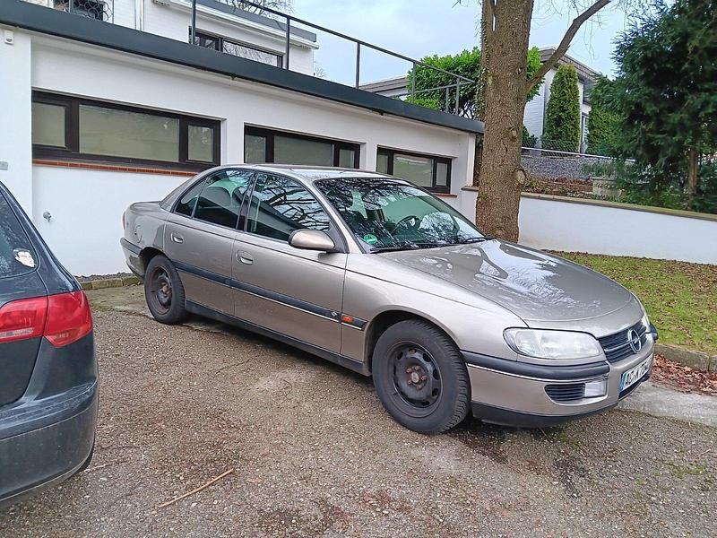 Gebraucht 1997 Opel Omega Limousine | 1.099 € (Guter Preis) - Bild 1/4