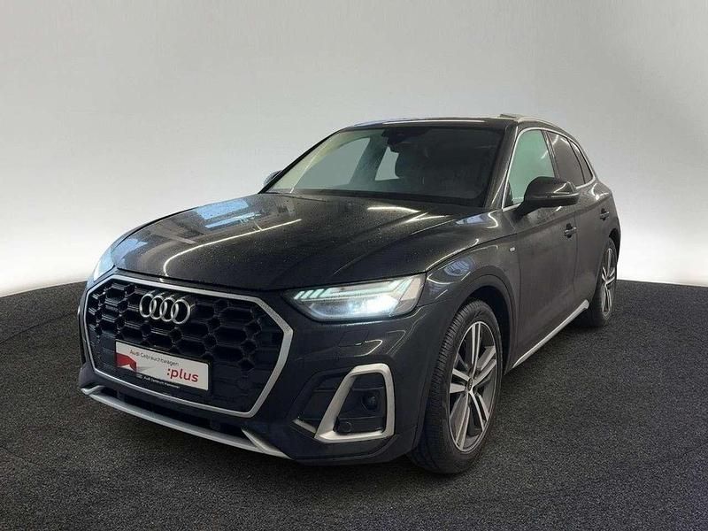 Gebraucht Audi Q5 S-Line 286 PS (210 kW) 2022 0e mythosschwarz metallic (metallic) SUV