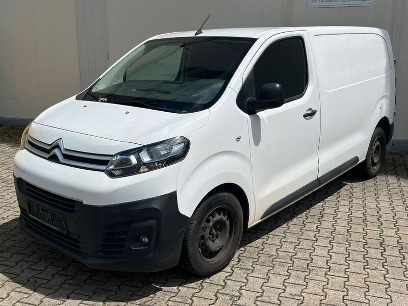 Weiß Gebraucht 2017 Citroën Jumpy Business Class Van / Kleinbus | 7.890 € (Guter Preis) - Bild 1/4