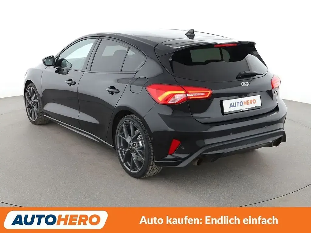 Gebraucht Ford Focus ST 280 PS (205 kW) 2019 Schwarz Limousine
