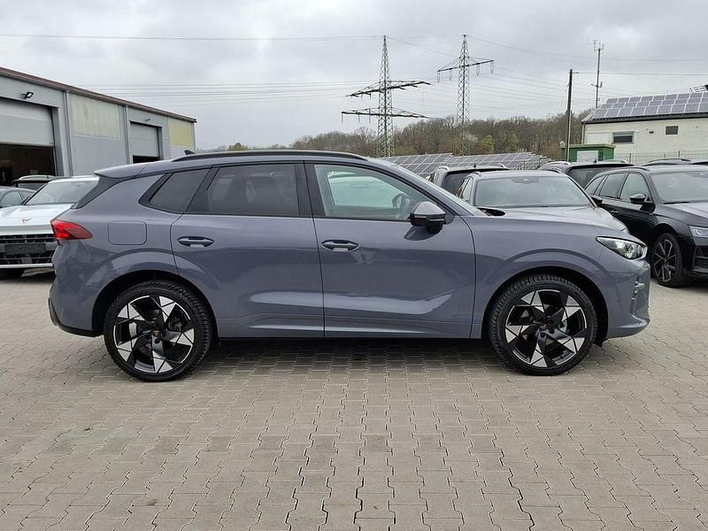 Second-hand Cupra Terramar 150 CP (110 kW) 2025 Gri SUV
