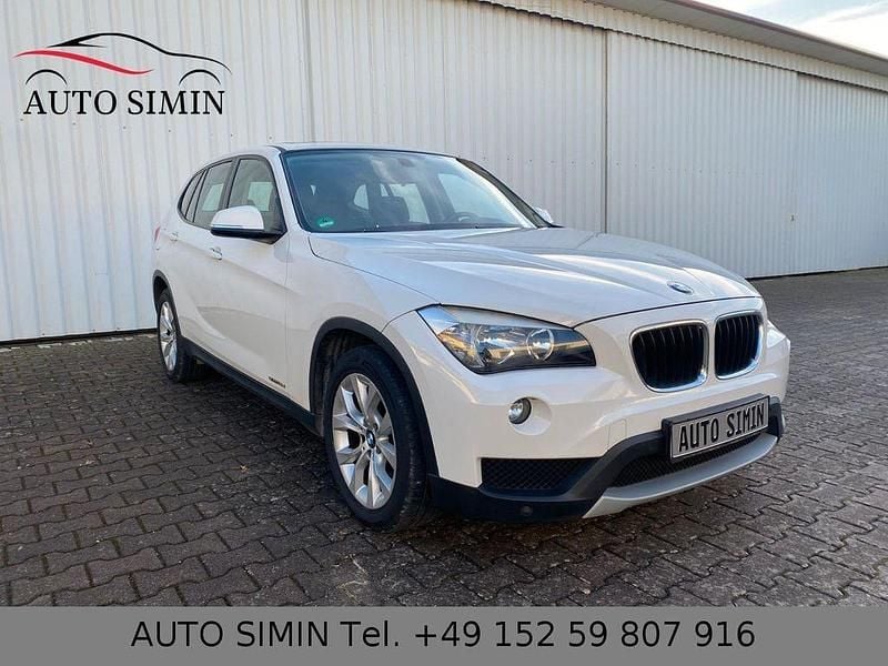 Weiß Gebraucht 2013 BMW X1 SUV | 6.900 € (Guter Preis) - Bild 1/4
