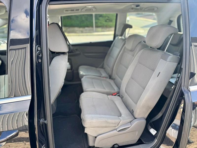 Gebraucht VW Sharan 140 PS (102 kW) 2011 Schwarz Van / Kleinbus