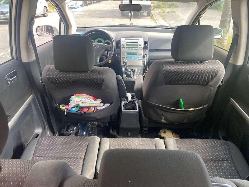 Gebraucht 2007 Toyota Prius+ Van / Kleinbus | 2.000 € - Bild 1/4