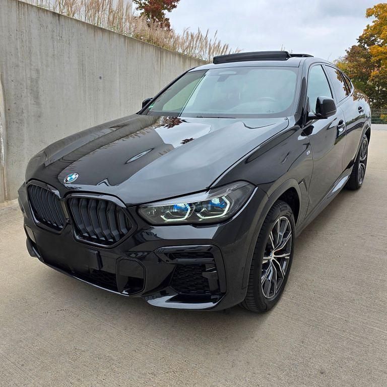 Schwarz Gebraucht 2022 BMW X6 M Sport SUV | 69.850 € (Superpreis) - Bild 1/4