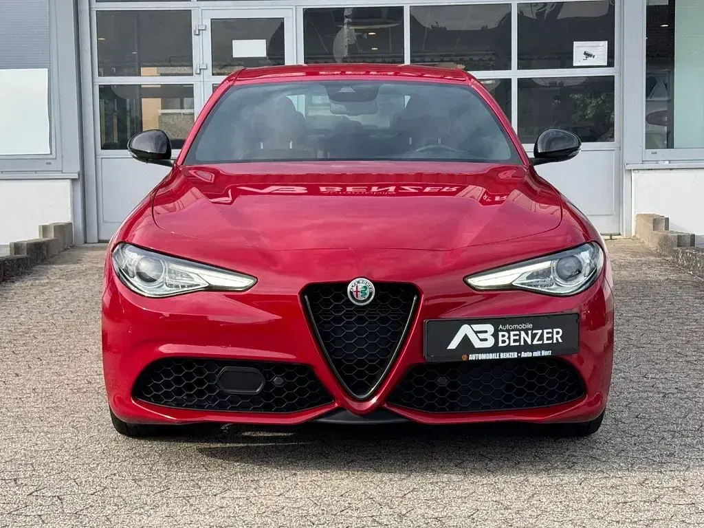Gebraucht Alfa Romeo Giulia Veloce 280 PS (205 kW) 2020 Azzurro nuvola Limousine