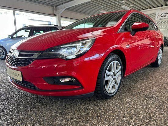 Gebraucht Opel Astra 200 PS (147 kW) 2017 : lava rot Kombi