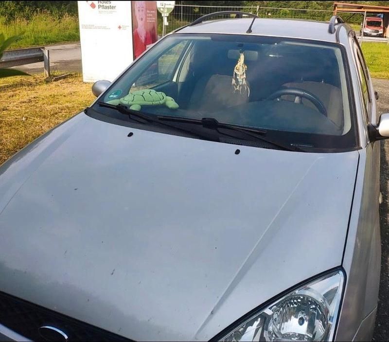 Usata Ford Focus 101 CV (74 kW) 2002 Argento Station wagon