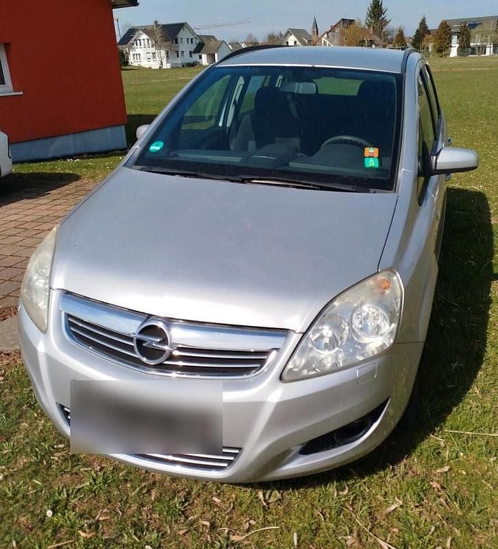 Gebraucht Opel Zafira 140 PS (102 kW) 2009 Silber Van / Kleinbus