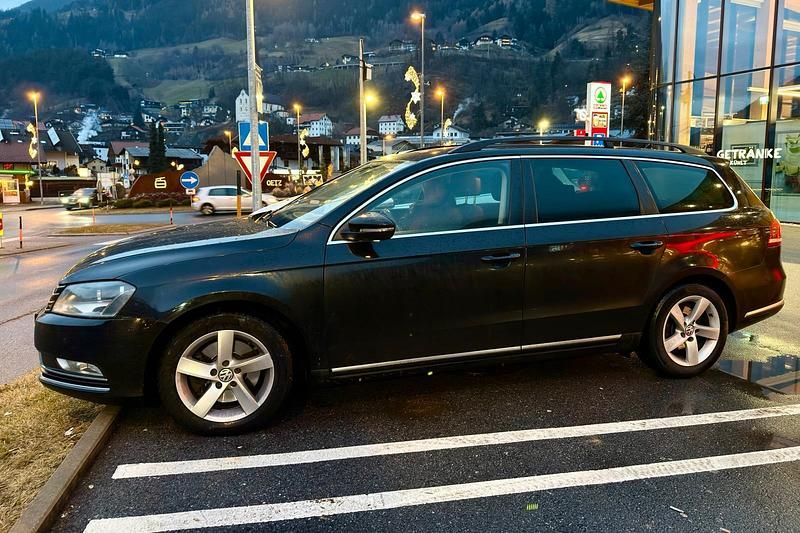 Gebraucht VW Passat 140 PS (102 kW) 2012 Schwarz Kombi