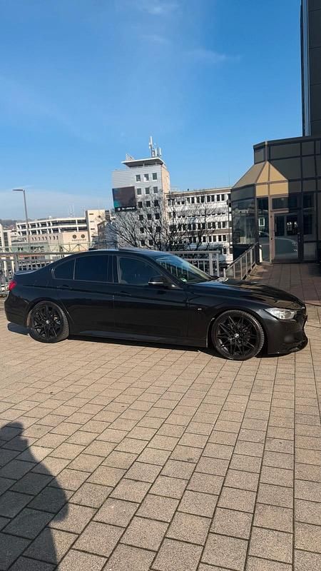 Usata BMW 320 184 CV (135 kW) 2015 Nero Berlina