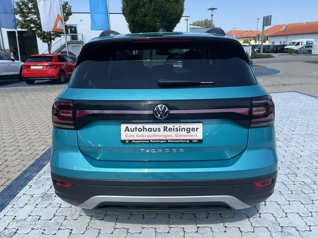 Gebraucht VW T-Cross Active 110 PS (80 kW) 2021 Grün SUV