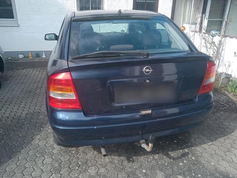 Gebraucht Opel Astra 84 PS (61 kW) 2000 Blau Kleinwagen