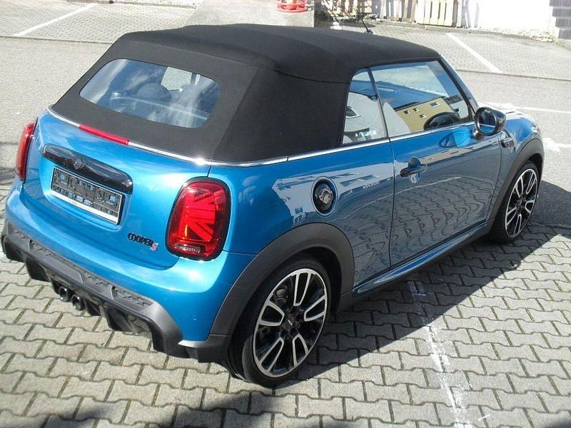 Gebraucht Mini Cooper S 178 PS (130 kW) 2023 Blau Kleinwagen