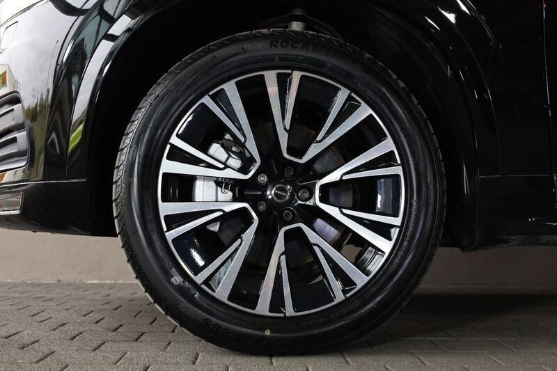 Gebraucht Volvo XC90 Momentum 310 PS (228 kW) 2020 Schwarz SUV