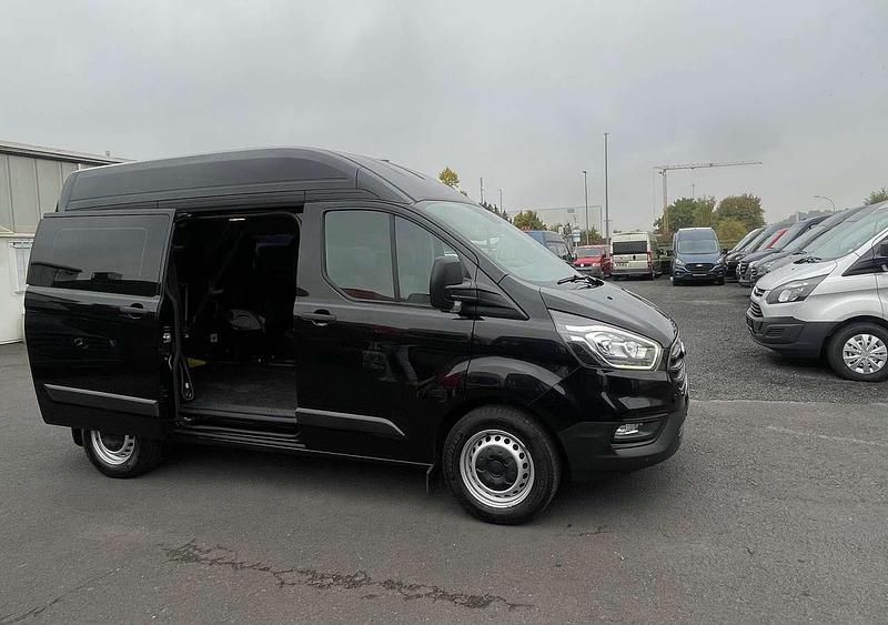 Gebraucht Ford Transit Custom 131 PS (96 kW) 2020 Agate black Van / Kleinbus