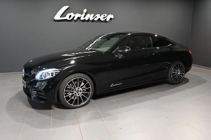 Gebraucht Mercedes C300 AMG 258 PS (189 kW) 2022 Obsidianschwarz metallic Limousine