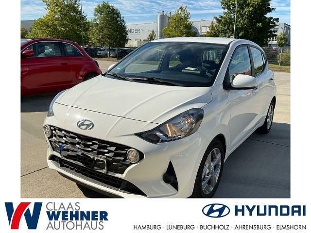 Weiss Gebraucht 2022 Hyundai i10 Trend Kleinwagen | 12.800 € (Guter Preis) - Bild 1/4