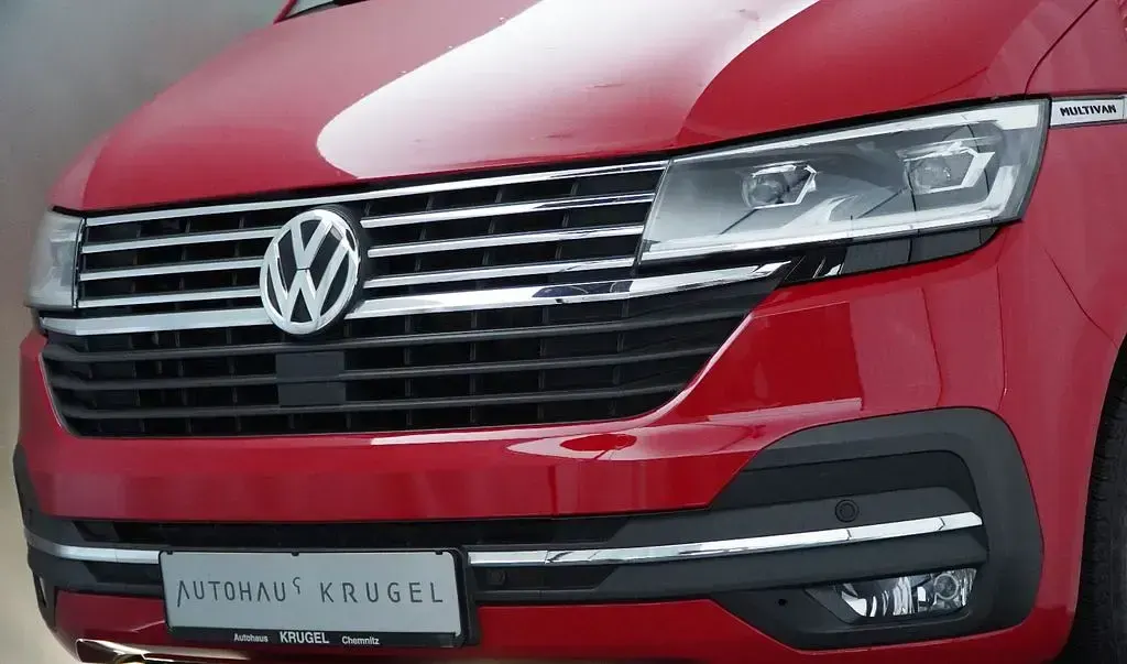 Gebraucht VW Multivan Edition 150 PS (110 kW) 2021 Rot Van / Kleinbus