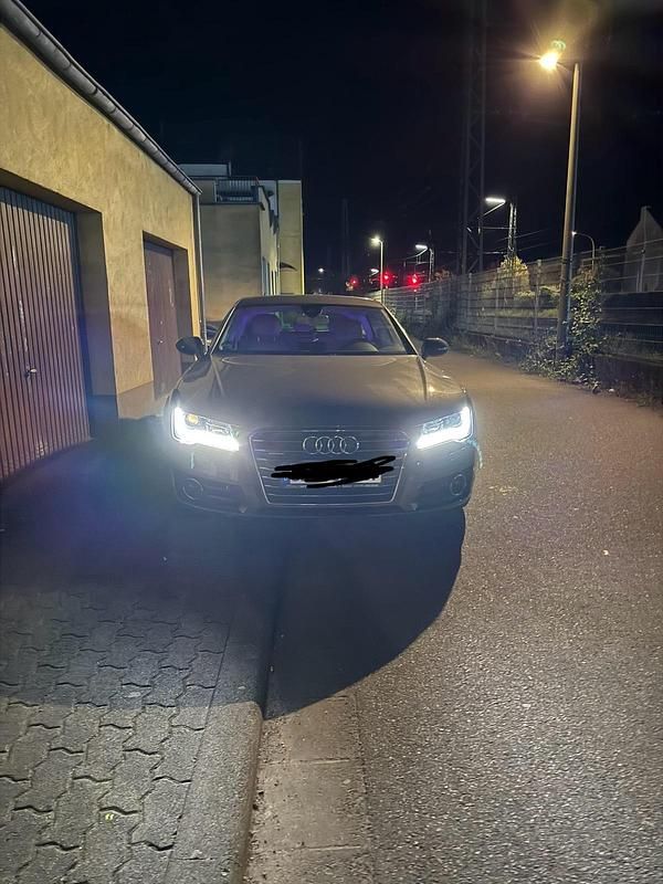 Second-hand Audi A7 250 CP (183 kW) 2013 Hatchback