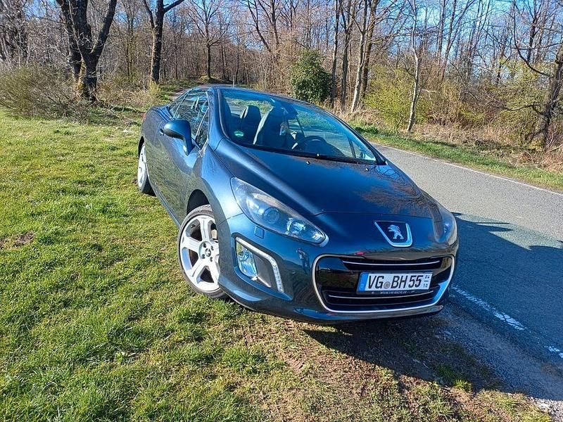 Gebraucht Peugeot 308 CC Active 163 PS (119 kW) 2013 Blau Cabrio