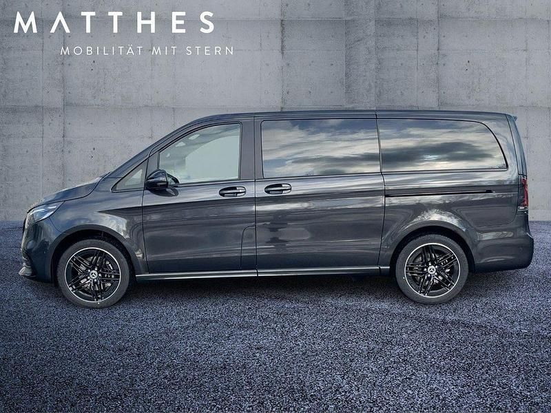 Gebraucht Mercedes V300 Exclusive 237 PS (174 kW) 2026 Grau Van / Kleinbus