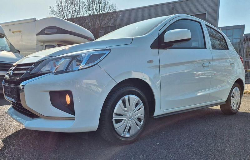 Gebraucht Mitsubishi Space Star 71 PS (52 kW) 2024 Weiß Kleinwagen