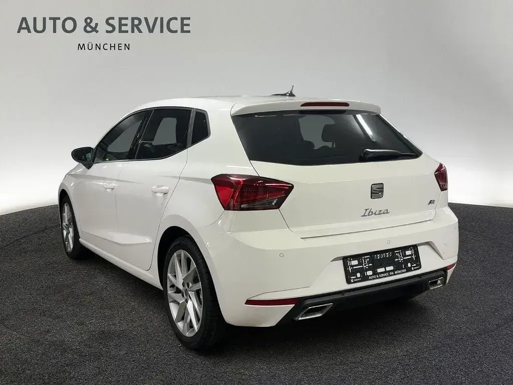 Gebraucht Seat Ibiza FR 110 PS (80 kW) 2024 Weiß Kleinwagen