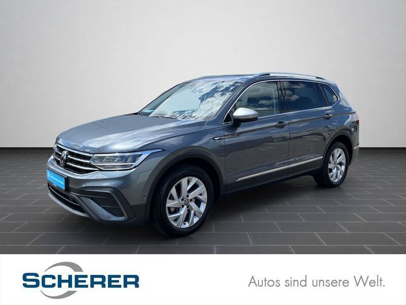 Platinum grey metallic (metallic) Gebraucht 2024 VW Tiguan Allspace Life SUV | 38.900 € (Etwas zu teuer) - Bild 1/4