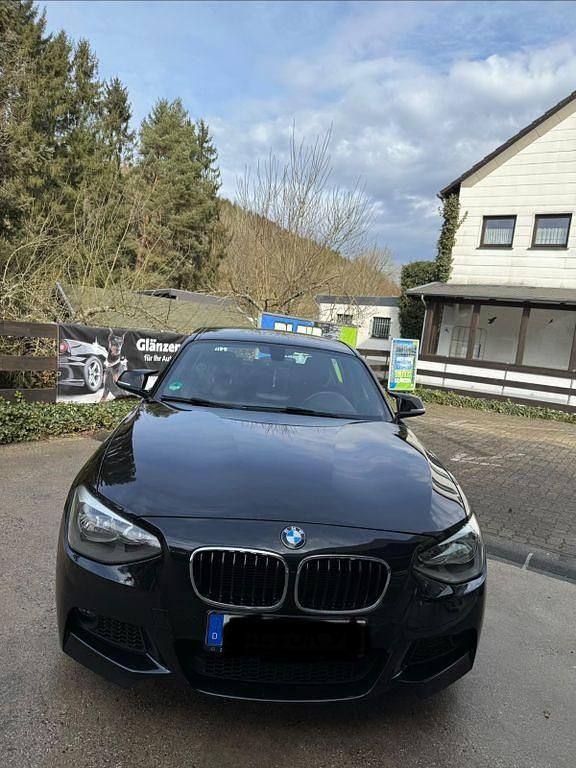 Gebraucht BMW 120 Performance 184 PS (135 kW) 2013 Schwarz Kleinwagen