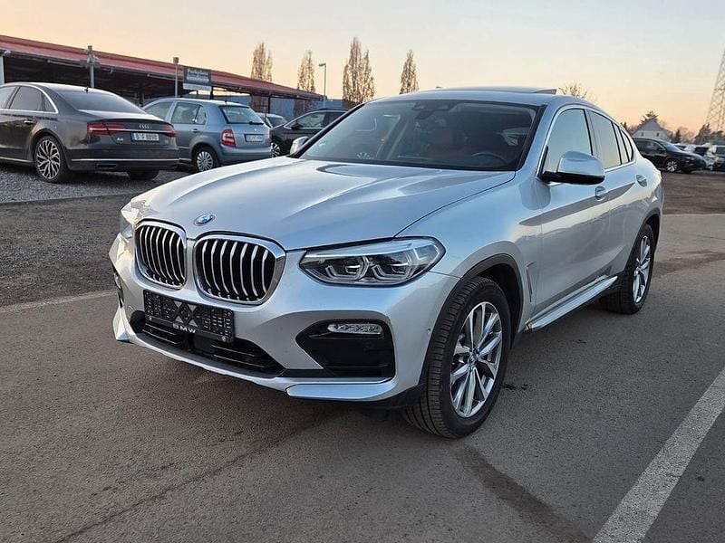 Grau Gebraucht 2020 BMW X4 xLine SUV | 24.900 € (Superpreis) - Bild 1/4