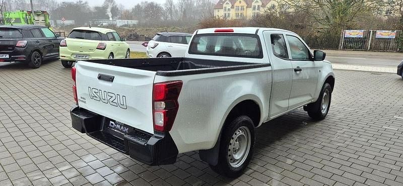 Neu Isuzu D-Max 163 PS (119 kW) 2026 Weiß Pickup