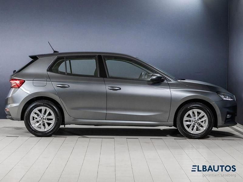 Neu Skoda Fabia Selection 116 PS (85 kW) 2025 Graphitegrau Limousine