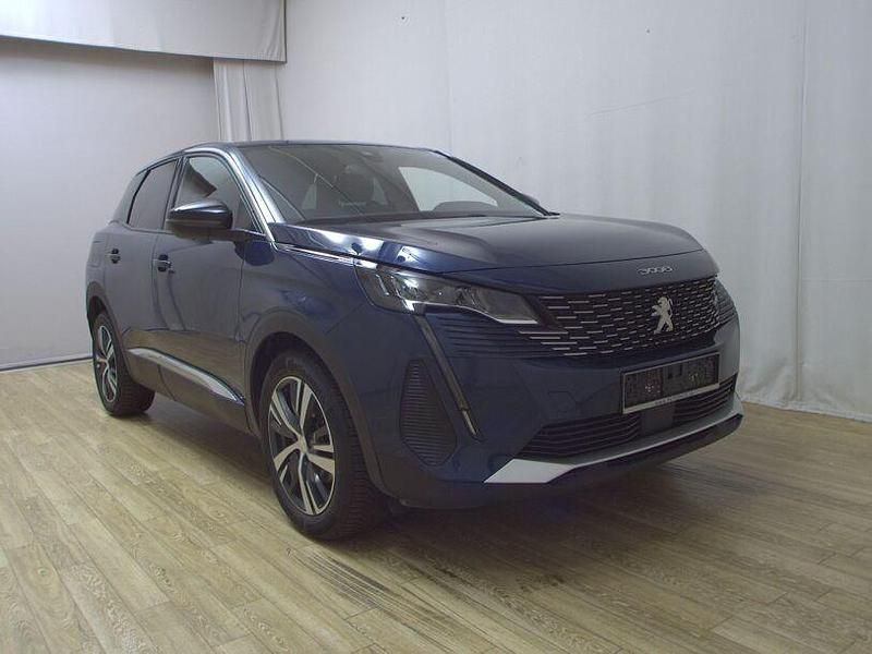 Gebraucht Peugeot 3008 Allure 131 PS (96 kW) 2023 Blau SUV