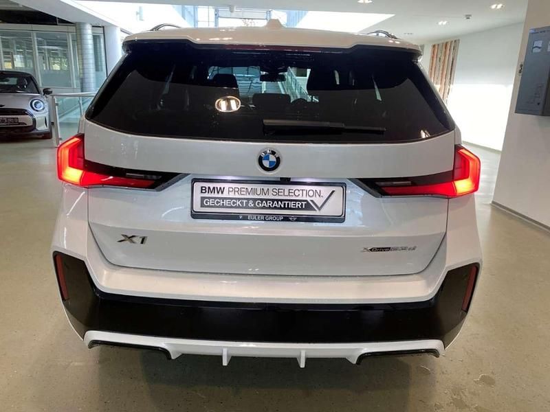Gebraucht BMW X1 Comfort Edition 197 PS (144 kW) 2025 Weiss SUV