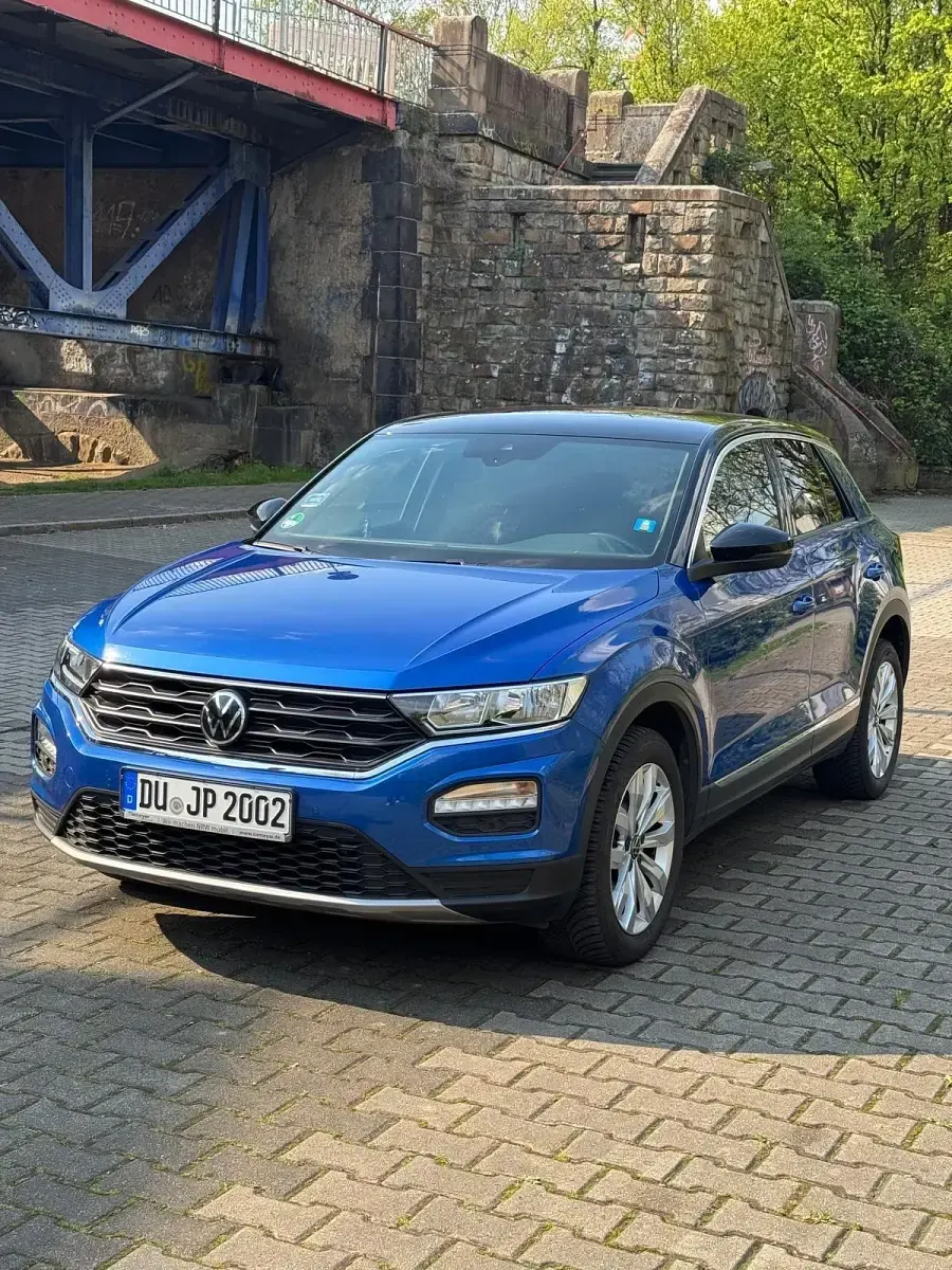 Gebraucht VW T-Roc Sport 150 PS (110 kW) 2021 Blau SUV