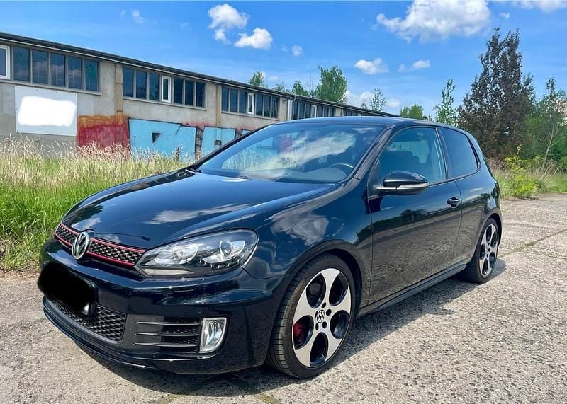 Schwarz Gebraucht 2011 VW Golf VI GTI Limousine | 9.999 € (Fairer Preis) - Bild 1/4