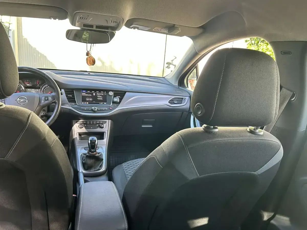 Gebraucht Opel Astra Edition 131 PS (96 kW) 2021 Schwarz Kleinwagen