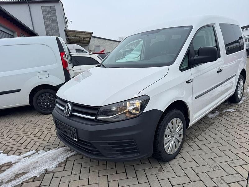 Weiß Gebraucht 2017 VW Caddy Van / Kleinbus | 8.790 € (Superpreis) - Bild 1/4