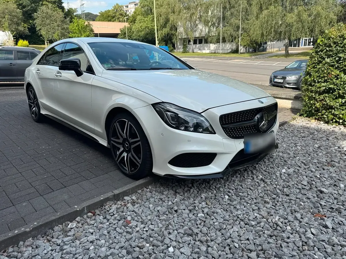Gebraucht Mercedes CLS350 258 PS (189 kW) 2016 Weiß Limousine