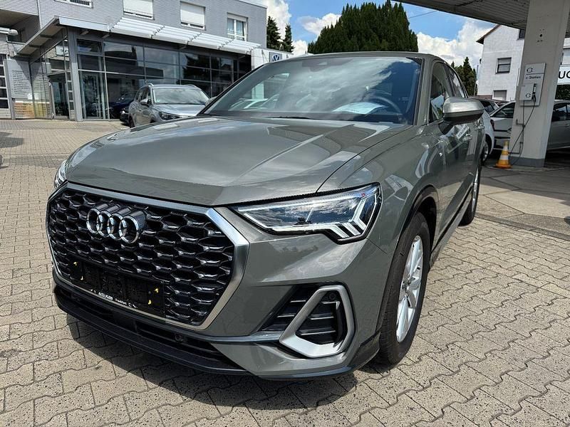 Grau Gebraucht 2024 Audi Q3 Sportback S-Line SUV | 41.850 € (Fairer Preis) - Bild 1/3
